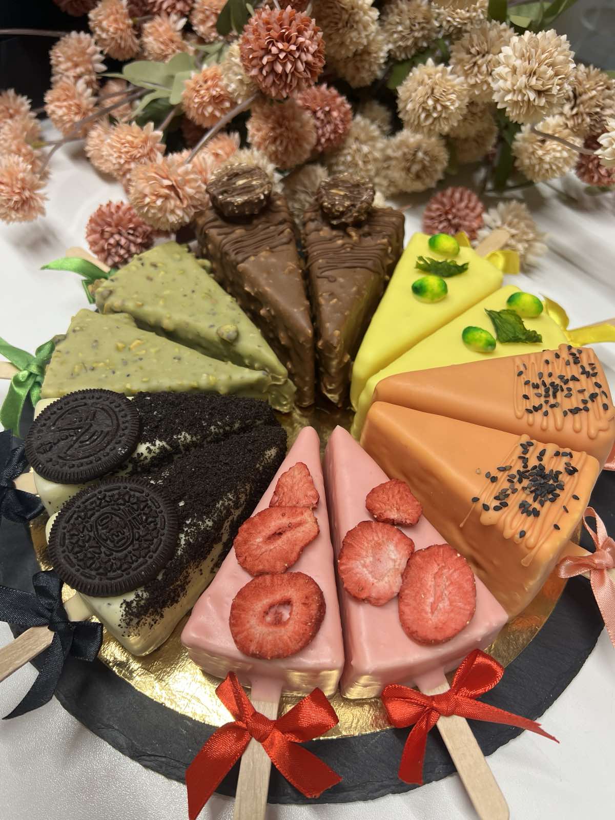 Dalivia Kawa. Krakow. Original desserts. Cheesecakes